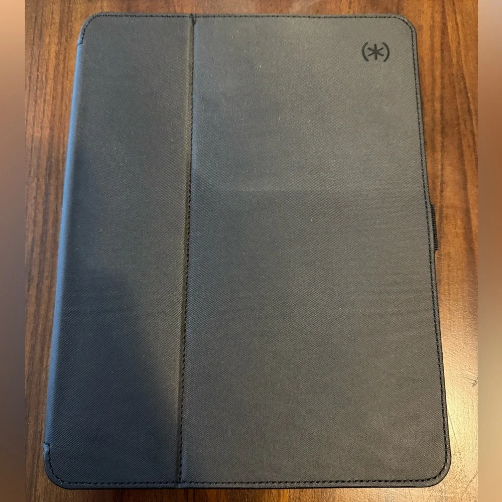 iPad Pro 11”, iPad Air Speck Case